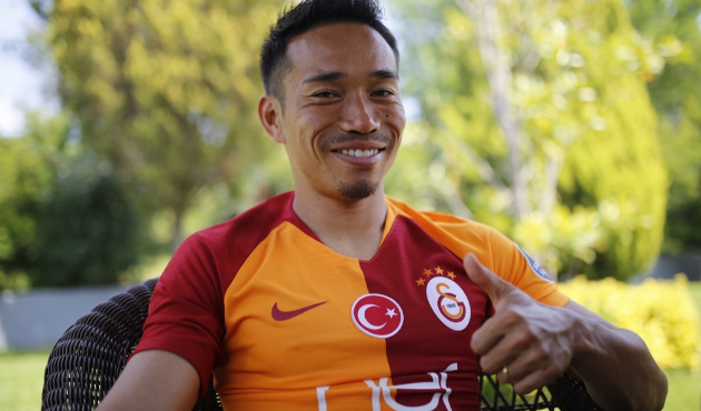 Nagatomo'dan 'döviz' mesajı!