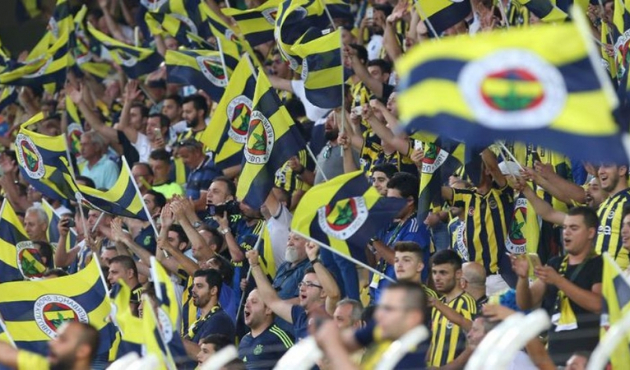 Fenerbahçeli taraftarların fikstür isyanı!