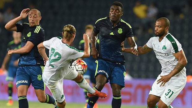 Hazırlık maçında Emenike şov!