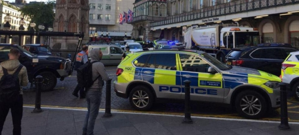 Londra'da bomba alarmı! Tren istasyonu boşaltıldı