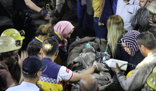 Madencilerden iyi haber 7 saat sonra geldi!