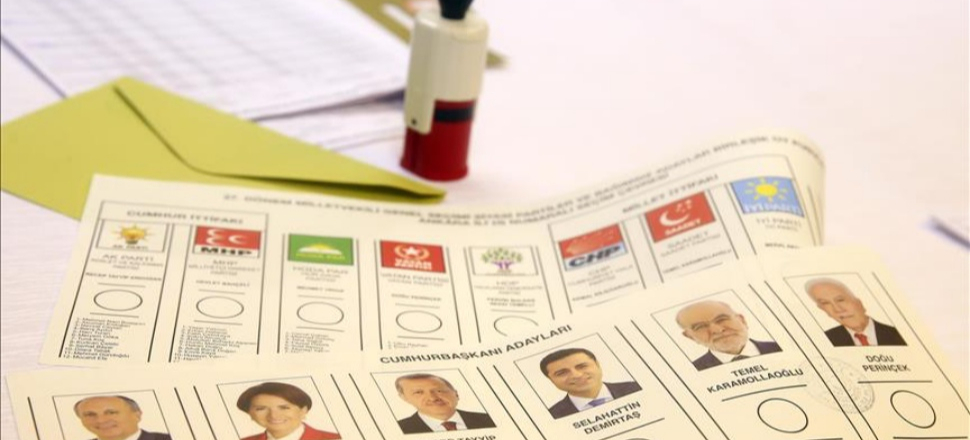 56,3 milyon seçmen bugün sandık başında!