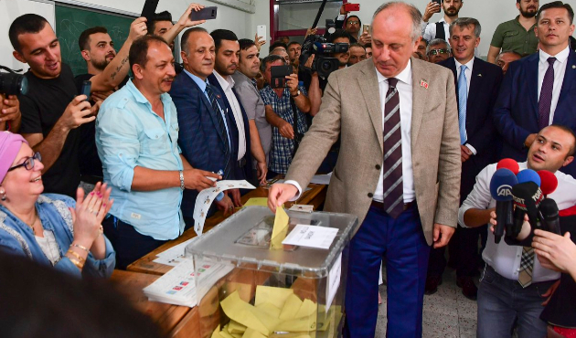 Muharrem İnce oyunu Yalova'da kullandı!