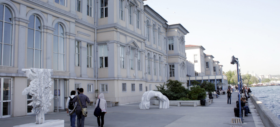 Mimar Sinan Üniversitesi'nin tahliyesi durduruldu!