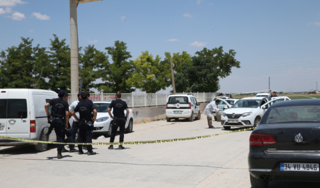 Suruç'ta içinde mühürlü oy bulunan otomobil!