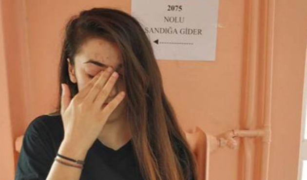 İlk oyunu kullandı, gözyaşlarına boğuldu!