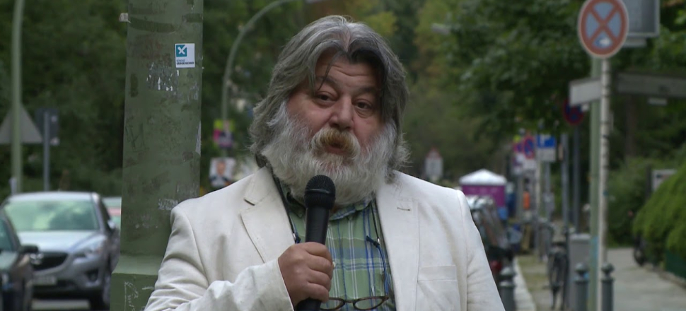Ahmet Nesin: Hava darbe kokuyor