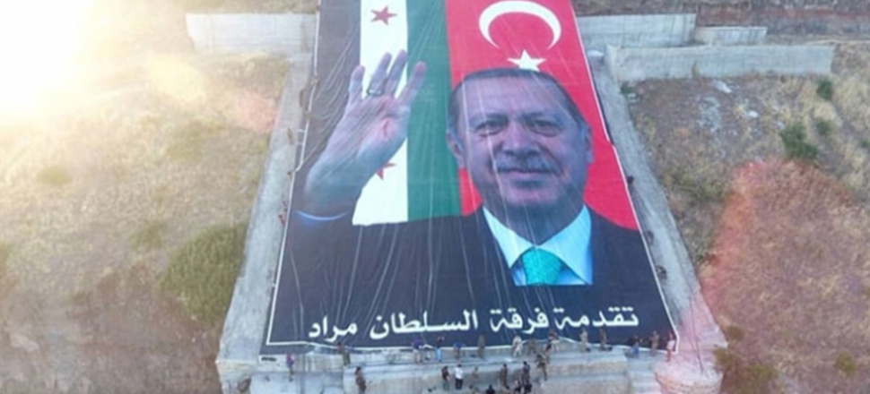 ÖSO, Erdoğan'ın posterini Darmık Dağı'na astı...
