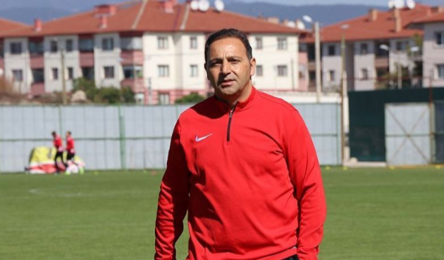 Eskişehirspor'da Fuat Çapa dönemi resmen başladı!