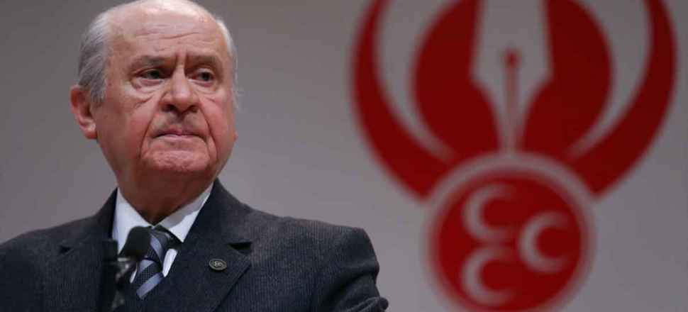 MHP'de Genel Başkan Yardımcısı görevden alındı!