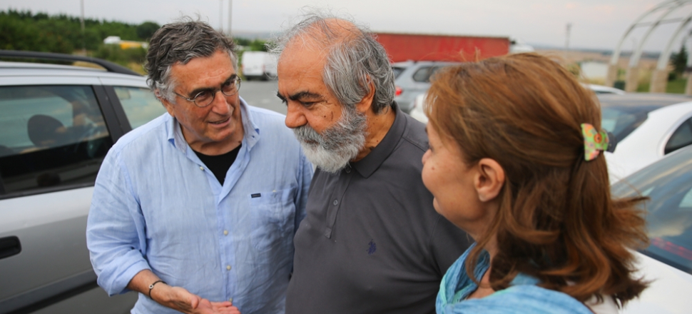 Mehmet Altan cezaevinden çıktı...