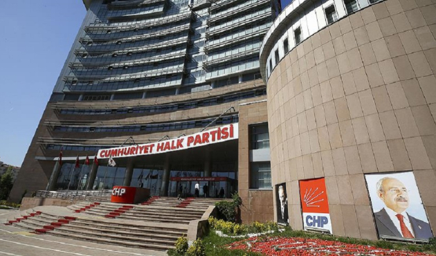 CHP'de istifa depremi! 15 yönetici görevi bıraktı