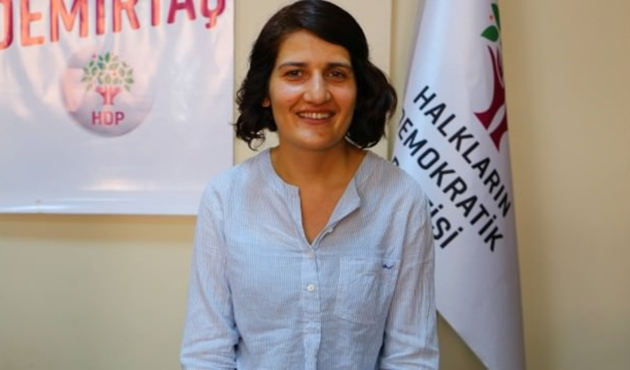 Şimdiden ortamı germeye başladılar...