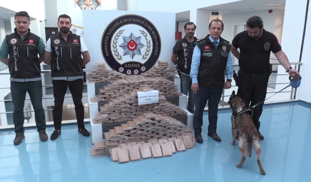 Darbe yapılan torbacılar, o kliple ünlü oldu!
