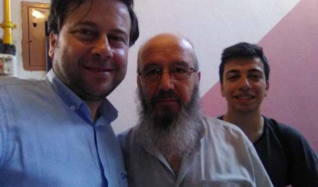 Dede, amca ve torun üniversite sınavına girdi!