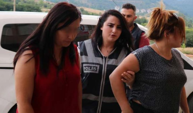 Fuhuş pazarlığı sırasında yakalandılar!