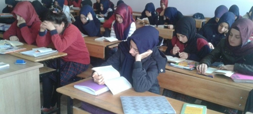 "İmam Hatip Lisesi tercih eden hiçbir öğrenci pişman olmamıştır!"