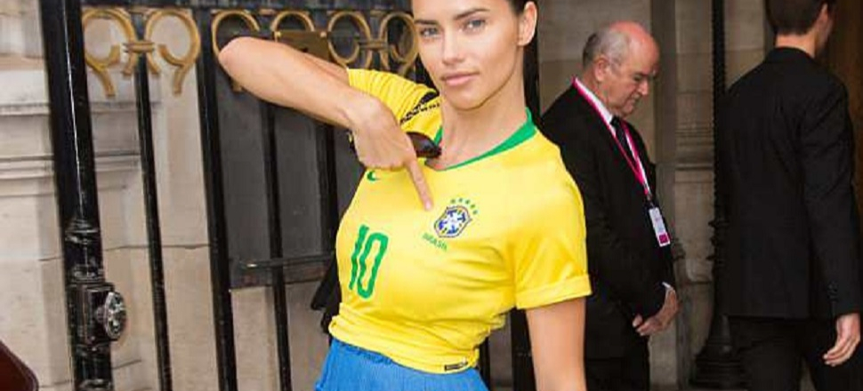 Adriana Lima'dan Brezilya'ya tam destek!