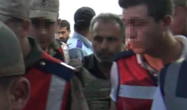 17 yıl önce boşandığı eşinin ailesini katletti!