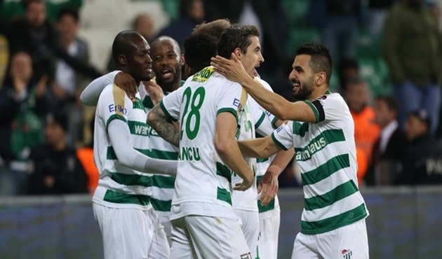 Bursaspor'da yolcular çoğalıyor!