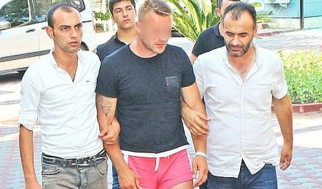 Antalya sıcağında 16 bin liralık kürk çaldı!