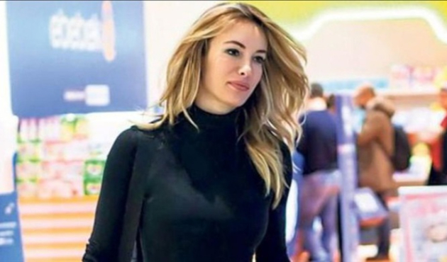 Bir 'Medine'li paylaşım da Gamze Özçelik'ten!