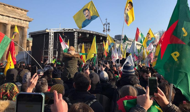 YPG'nin PKK'nın uzantısı olduğunu itiraf ettiler!