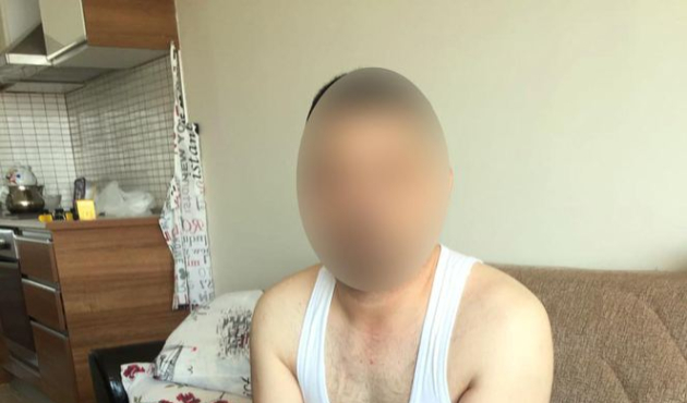 Kadın iç çamaşırı giydirerek işkence yaptılar!