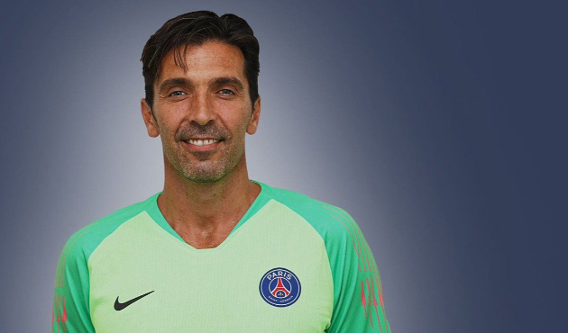 Buffon, PSG'de!