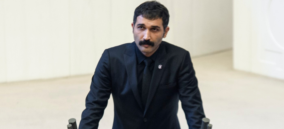 HDP'li Barış Atay'a Meclis'te vatandaş tepkisi!
