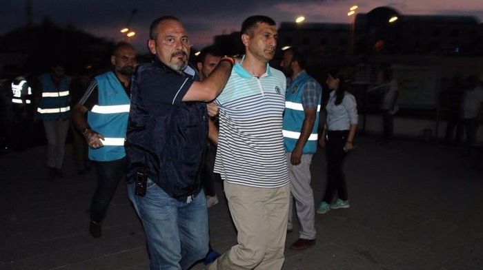 İşte mahkemelerin cezaevine gönderdiği darbecilerin listesi...