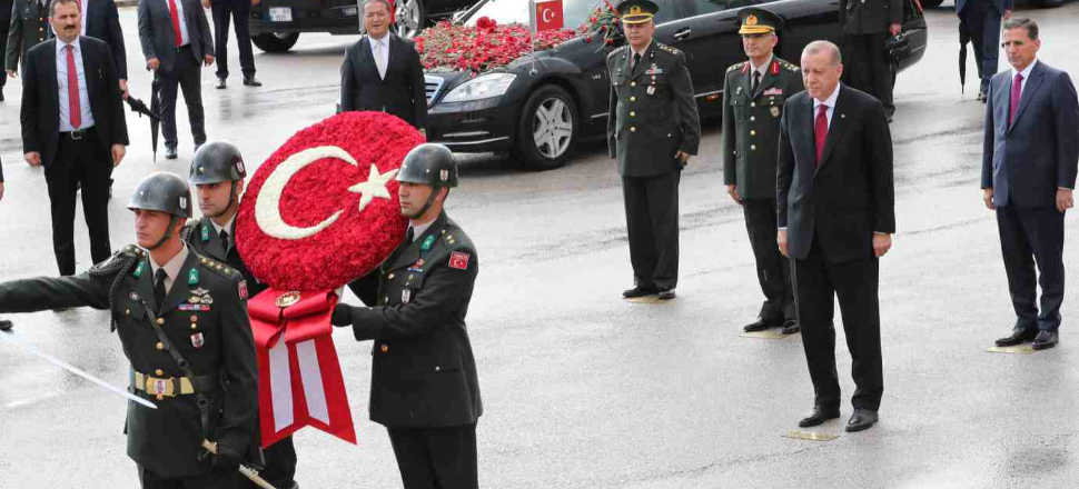 Erdoğan'dan Anıtkabir'de çarpıcı ifadeler: Cumhurbaşkanlığı sisteminin 1. Cumhurbaşkanı olarak...