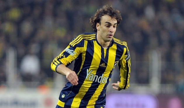 Fenerbahçe'nin eski yıldızı geri dönüyor!
