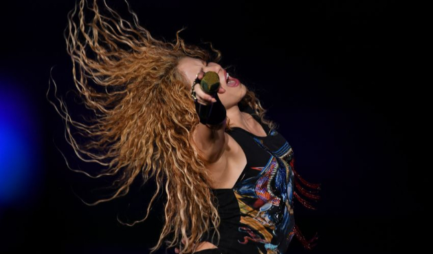 Shakira İstanbul'u salladı!