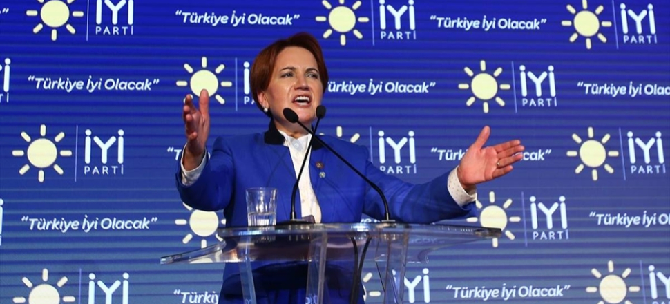İYİ Parti'de istifa depremi sürüyor...