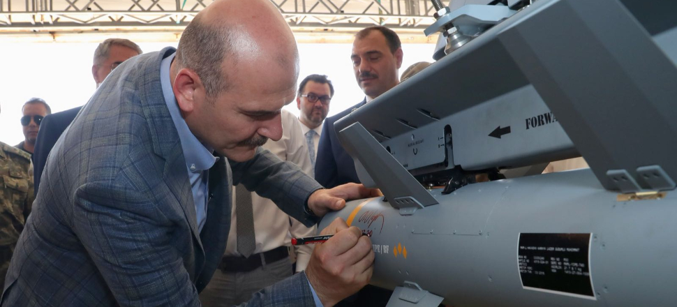 Bakan Soylu, Anka ve Bayraktar İHA'ları inceledi!