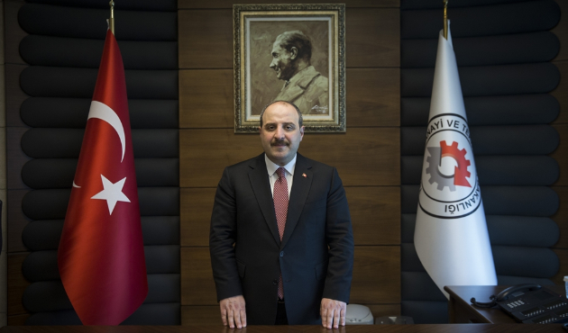 Bakan Mustafa Varank hemen devreye girdi...
