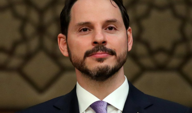 Albayrak'tan 'yeniden yapılandırma' açıklaması!