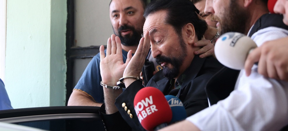 Adnan Oktar operasyonunda ikinci dalga!