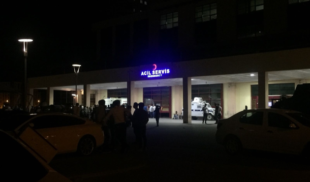 Diyarbakır'da kanlı saldırı: 2 ölü...