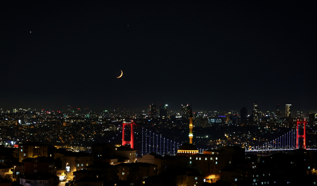15 Temmuz akşamı duygulandıran görüntü...
