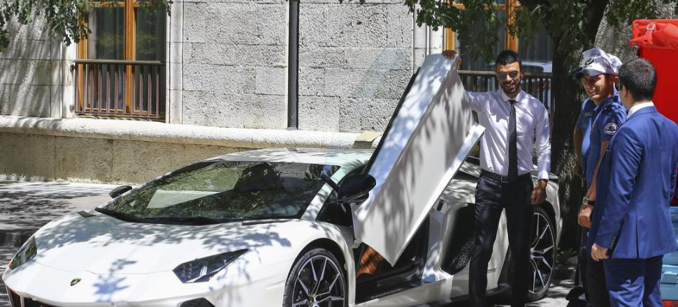''Çekincem yok, yine Lamborghini’mle geleceğim!"