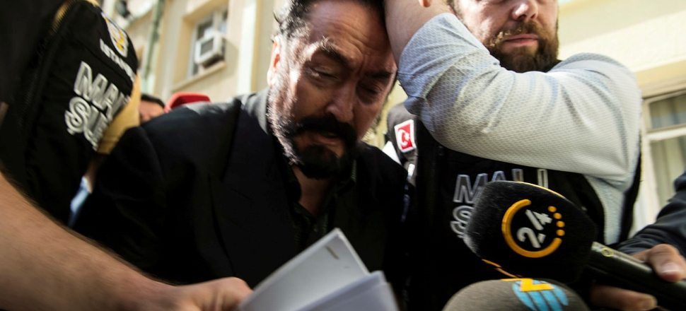 Adnan Oktar'ın da aralarında bulunduğu 168 kişi tutuklandı!