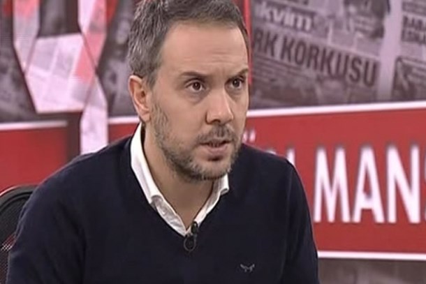 Darbe sürerken belime silahımı koydum, program yaptım!