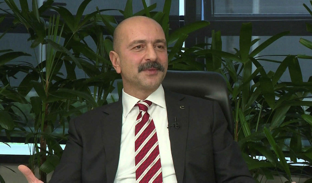 Firari Akın İpek'e Londra'da ev hapsi!