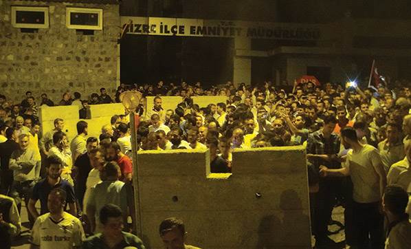 Yeni ortaya çıktı! Darbe gecesi Cizre'deki 105. nokta direnişi