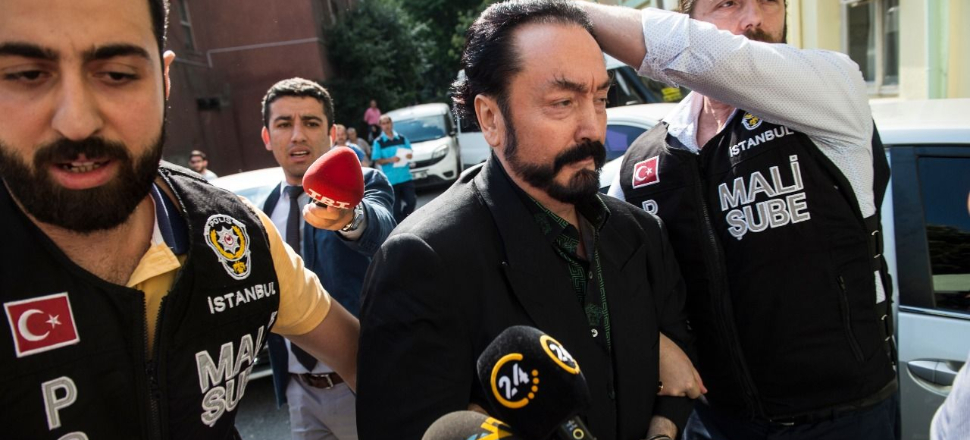 "Benim olacaksın, 13 yaşına geldiğinde evleneceğiz!"