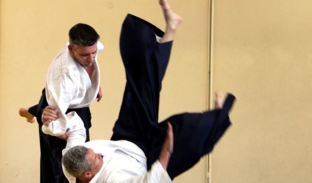 Denizlili doktorlara ücretsiz aikido dersi!