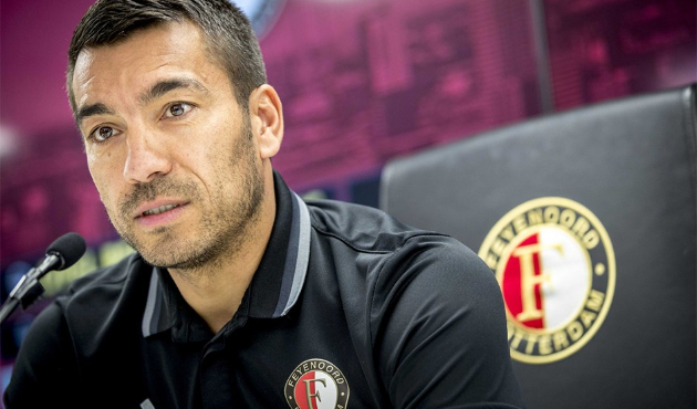 Feyenoord maça teknik direktörsüz çıktı!