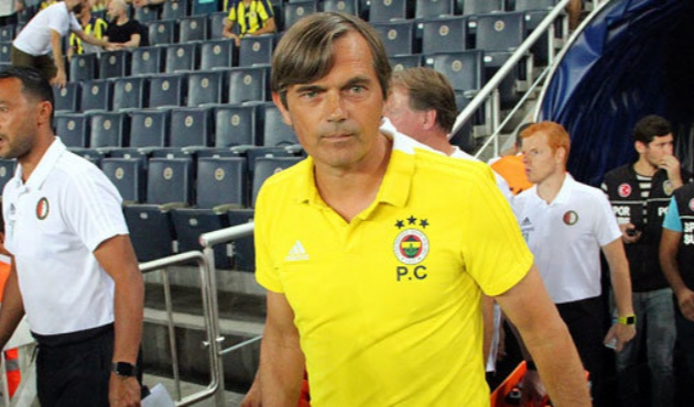 Phillip Cocu ağzındaki baklayı çıkardı!